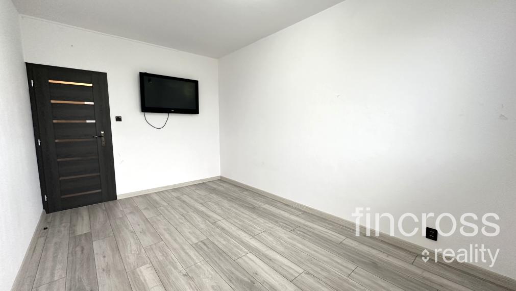 **Na predaj: 3-izbový byt v Považskej Bystrici – Skvelá lokalita a výhľad!**