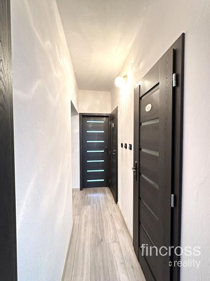 **Na predaj: 3-izbový byt v Považskej Bystrici – Skvelá lokalita a výhľad!**