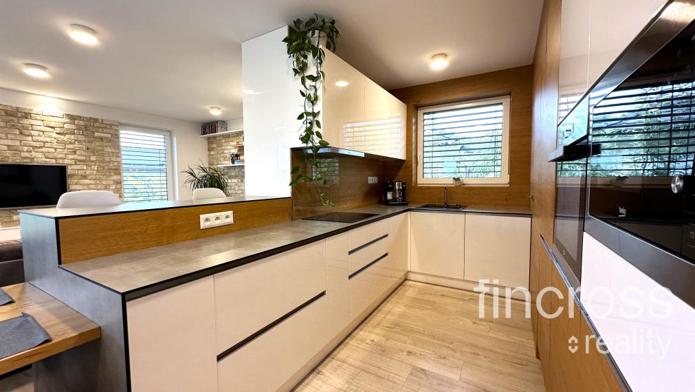 PREDANÝ ! Exkluzívna novostavba rodinného domu, Ilava - Klobušice – Splňte si sen o novom bývaní ešte tieto Vianoce!