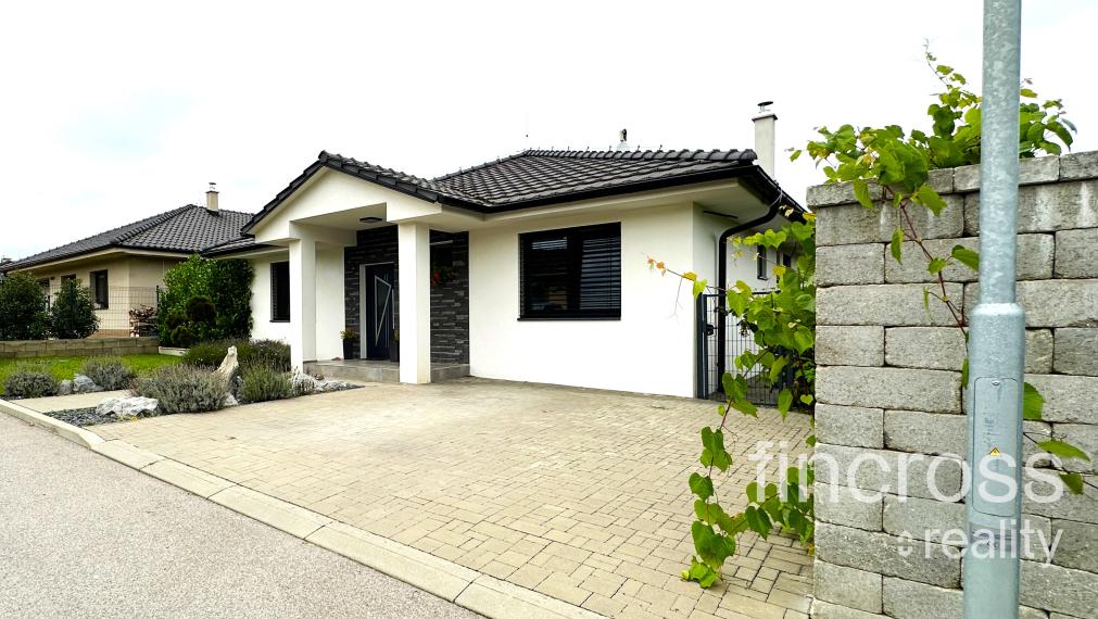 PREDANÝ ! Exkluzívna novostavba rodinného domu, Ilava - Klobušice – Splňte si sen o novom bývaní ešte tieto Vianoce!