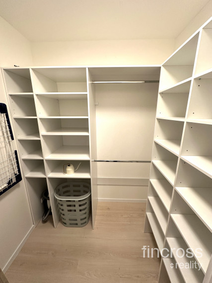 Kompletne vkusne zariadený 2-izbový byt s terasou 110 m² - ihneď k dispozícii!