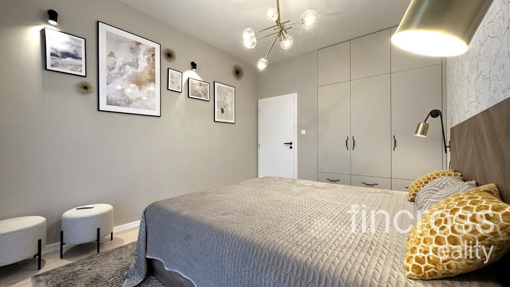 Kompletne vkusne zariadený 2-izbový byt s terasou 110 m² - ihneď k dispozícii!