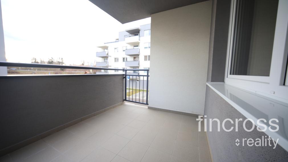 Exkluzívny byt v novostavbe + bonus! Parkovanie, terasa a kuchynská linka v hodnote 23000€!!