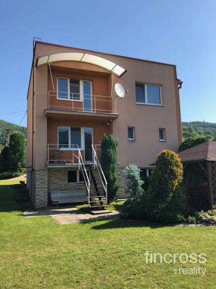 Exkluzívna ponuka: Rodinný dom v Lysej pod Makytou – Komfort a súkromie v srdci prírody