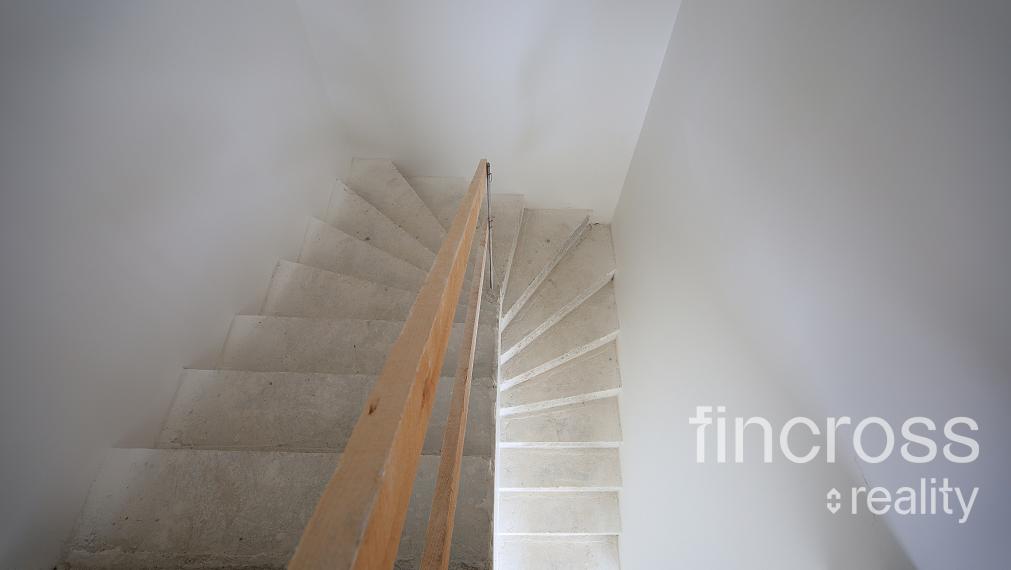 Novostavba rodinného domu v Streženiciach pri Púchove. S nákladmi na bývanie 80€ mesačne.