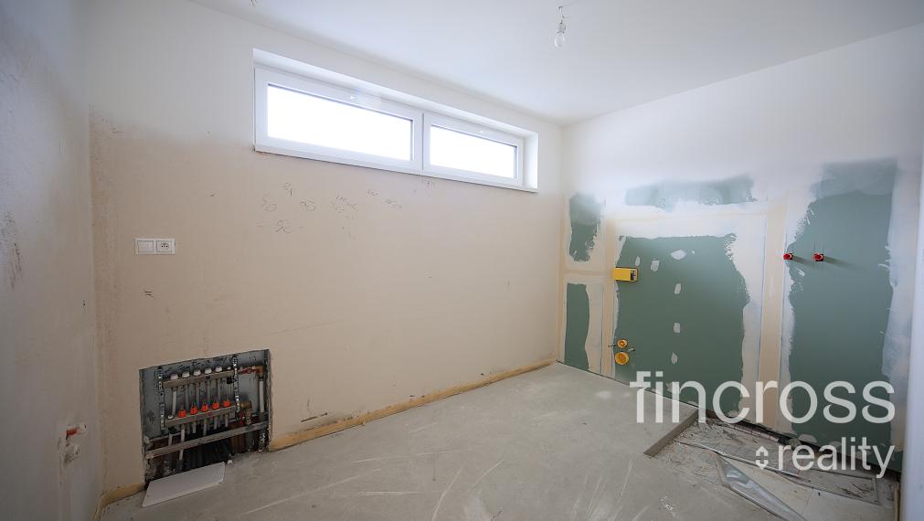 Novostavba rodinného domu v Streženiciach pri Púchove. S nákladmi na bývanie 80€ mesačne.