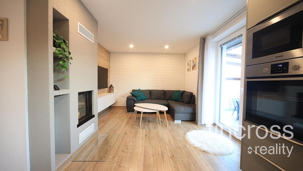 REZERVOVANÝ ! VYSNÍVANÝ DOMOV PRE VAŠU RODINU – MODERNÁ NOVOSTAVBA V KLOBUŠICIACH!