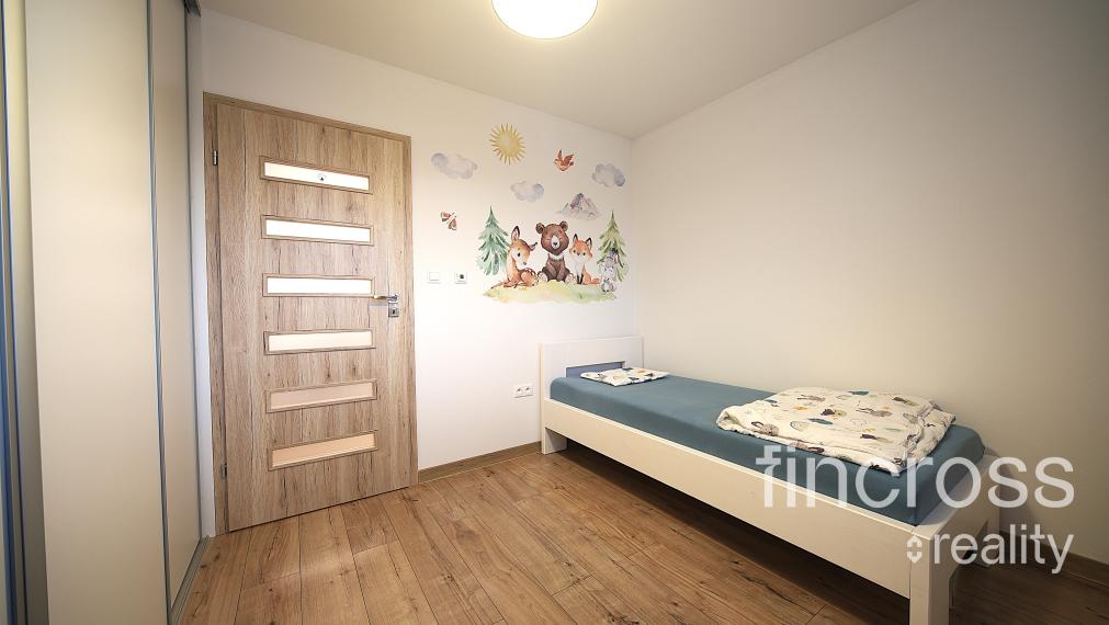 REZERVOVANÝ ! VYSNÍVANÝ DOMOV PRE VAŠU RODINU – MODERNÁ NOVOSTAVBA V KLOBUŠICIACH!