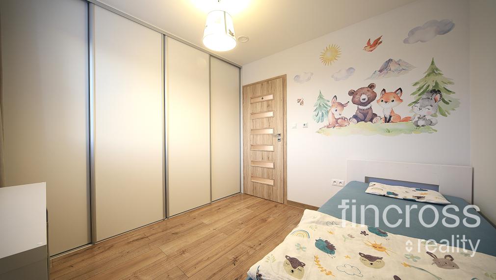 REZERVOVANÝ ! VYSNÍVANÝ DOMOV PRE VAŠU RODINU – MODERNÁ NOVOSTAVBA V KLOBUŠICIACH!