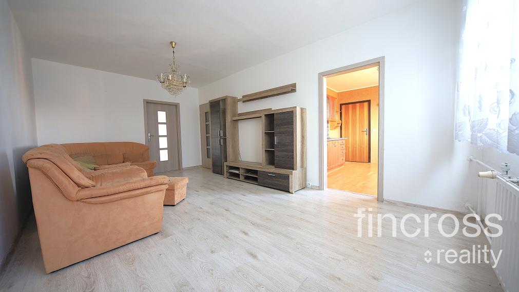 PREDANÝ - Exkluzívna ponuka! Priestranný 3-izbový byt v Trenčíne – Sihoť, ulica Sibírska