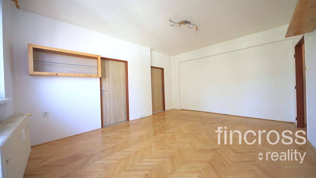 Na prenájom: 3-izbový byt v Ilave – Medňanská ulica