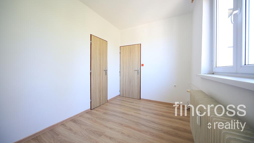 Na prenájom: 3-izbový byt v Ilave – Medňanská ulica