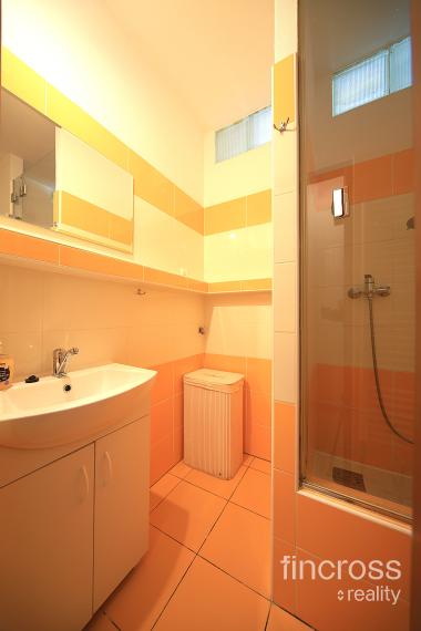 Na prenájom: 3-izbový byt v Ilave – Medňanská ulica