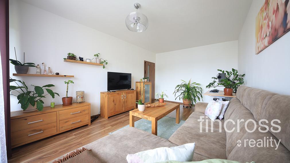 Štýlový 2-izbový byt po kompletnej rekonštrukcii v top lokalite – Dubnica nad Váhom, Pod Kaštieľom