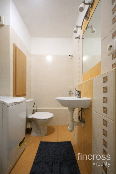 Byt s panoramatickým výhľadom – Trenčín Juh, Západná ulica (11/11)