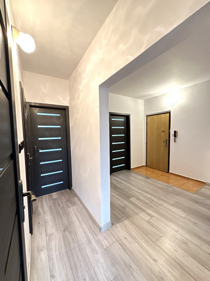 **Na predaj: 3-izbový byt v Považskej Bystrici – Skvelá lokalita a výhľad!**