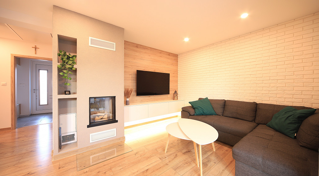 REZERVOVANÝ ! VYSNÍVANÝ DOMOV PRE VAŠU RODINU – MODERNÁ NOVOSTAVBA V KLOBUŠICIACH!