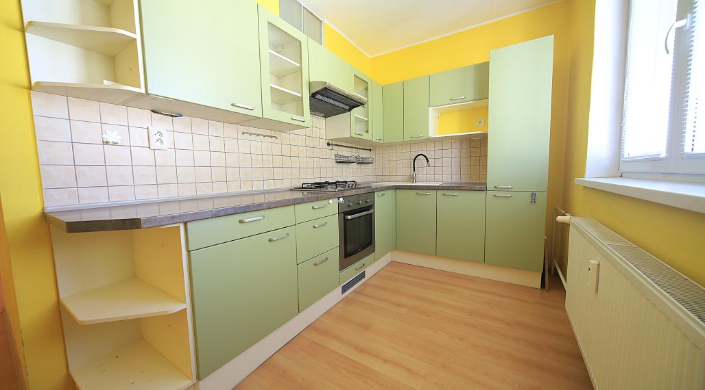 Na prenájom: 3-izbový byt v Ilave – Medňanská ulica