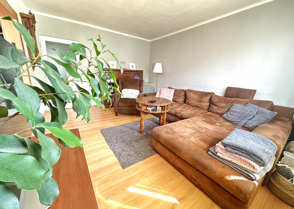 PREDANÝ ! 4-izbový byt na predaj v exkluzívnej lokalite Trenčína - Hodžova ulica