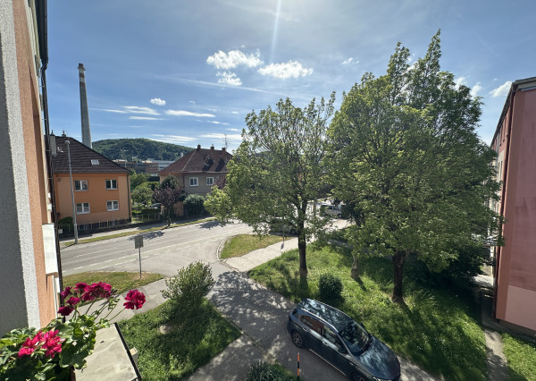 PREDANÝ - 4 izbový byt na predaj v exkluzívnej lokalite Trenčína - Hodžova ulica