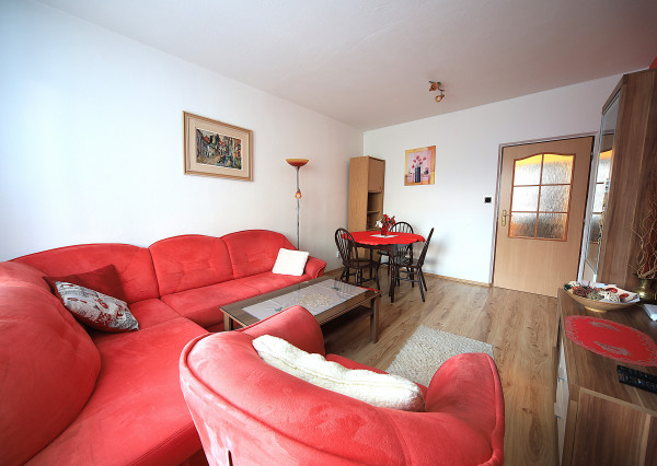 PREDANÝ - Predaj 2-izbového bytu na Rastislavovej ulici, Púchov – skvelá príležitosť na bývanie!